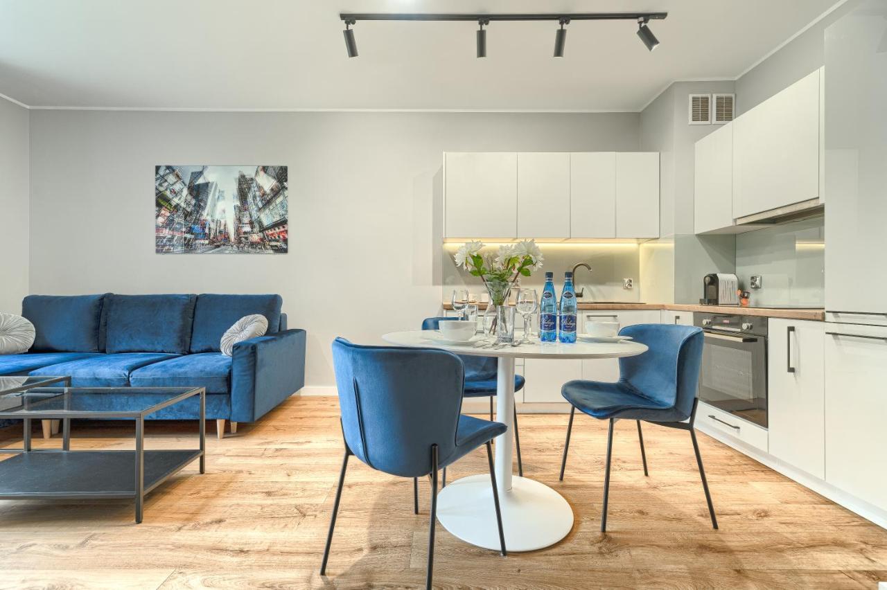 Exclusive New Town Apartments ชเตชชิน ภายนอก รูปภาพ