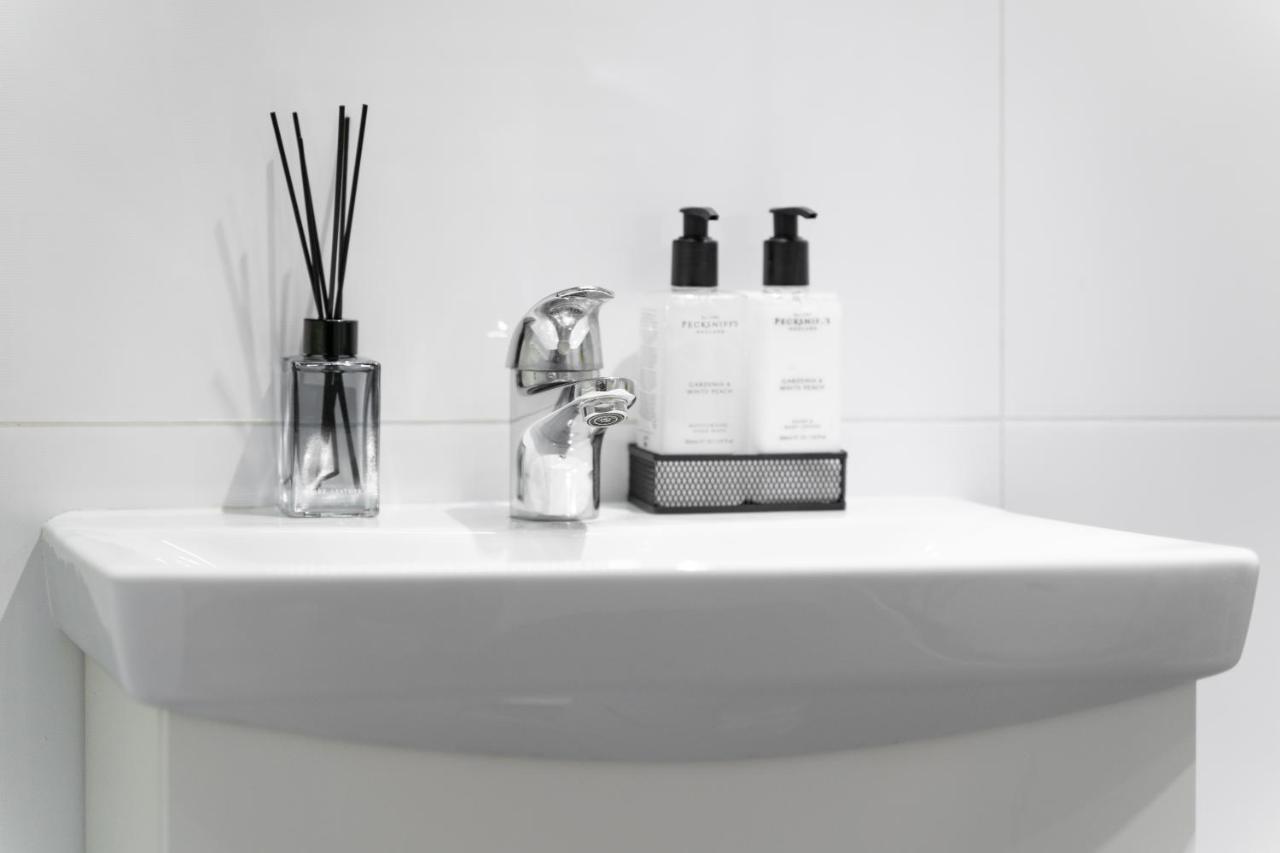 Exclusive New Town Apartments ชเตชชิน ภายนอก รูปภาพ
